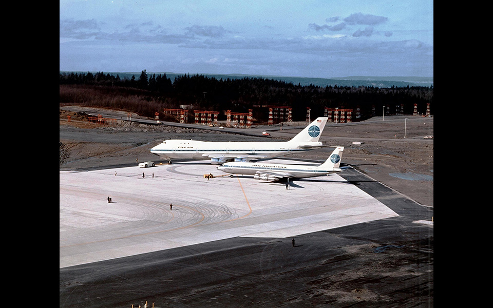 Pan-Am-747-on-Tarmac.