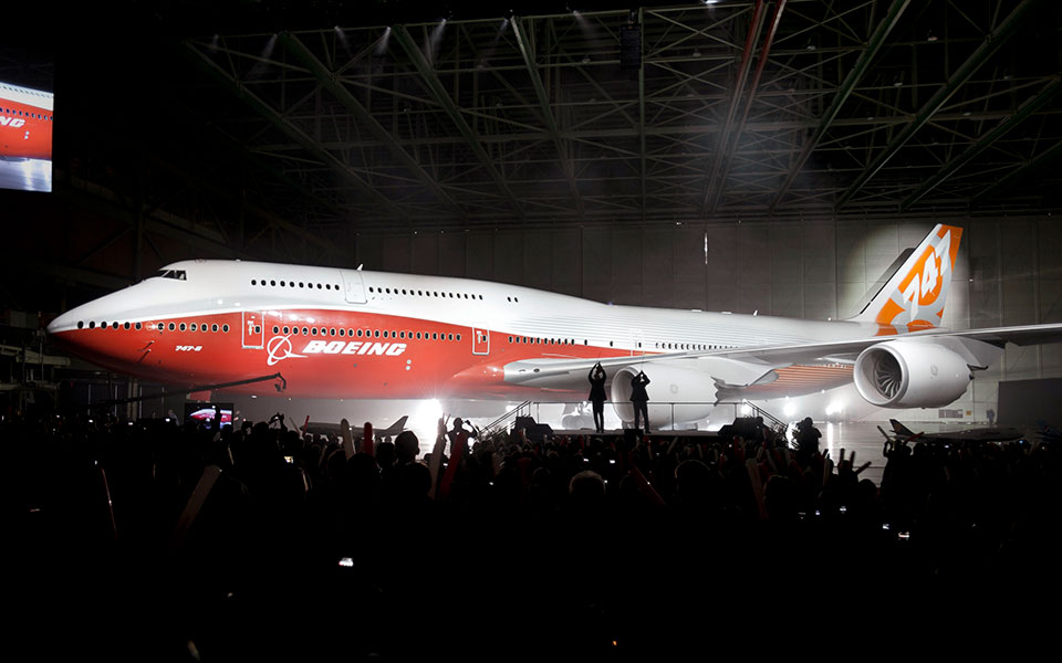Image of the 747-8i-rollout