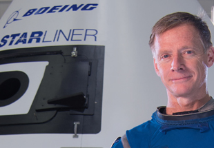 Boeing debuts new spacesuit